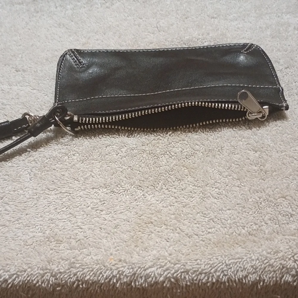 Franklin Covey Black Leather Wristlet Clutch